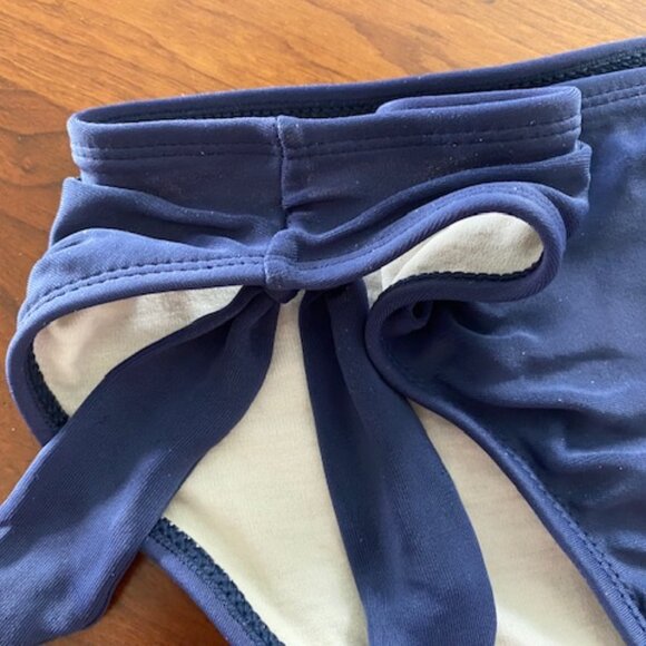 MAUI WEAR Navy BLUE BIKINI Swim BOTTOM * High Cut Legs ~ Full Coverage Back * S - Picture 3 of 4